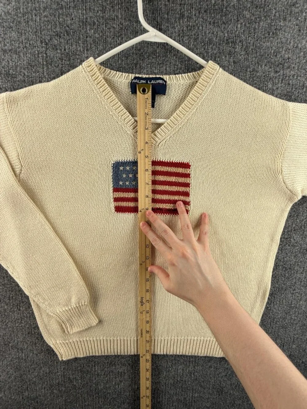 Ralph Lauren Sport USA Flag Graphic Ivory Large V-Neck Sweater Pullover Designer